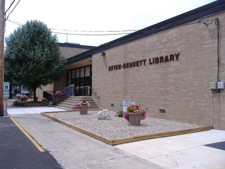 Bryan-Bennett Library Exterior